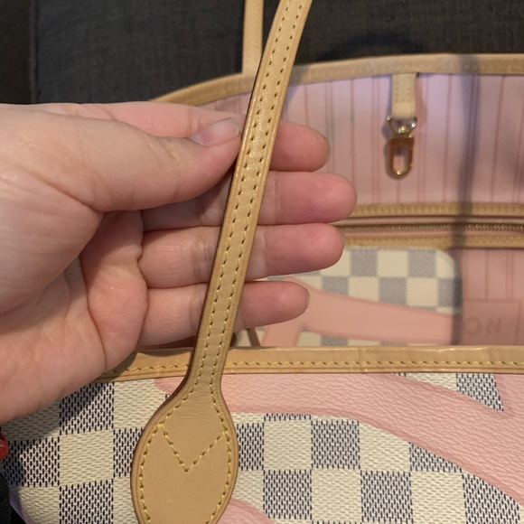 LV Tahitienne Neverfull - Picture 14 of 16